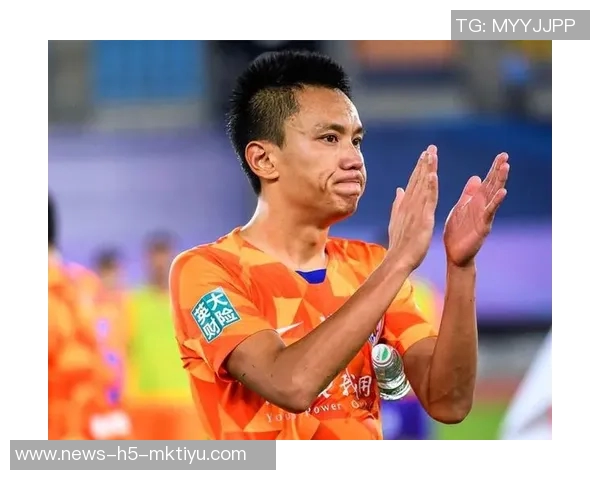 泰山队主场收官战海报发布全体鲁蜜共享最佳表现奖