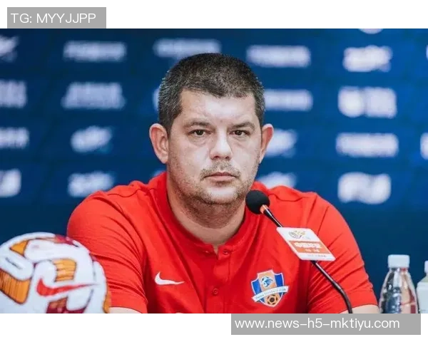 法比奥赛前豪言壮语:若能吞噬场地赢得比赛我们就全力以赴 法比奥赛前豪言壮语:若能吞噬场地赢得比赛我们就全力以赴